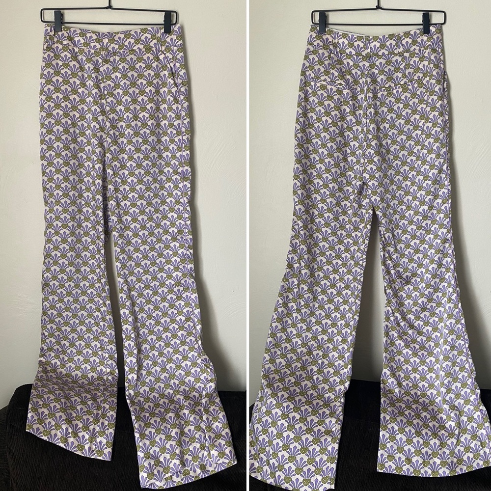 NWT ZARA High Waisted Pineapple Printed Wide Leg
Pajama Style Trousers Purple S
